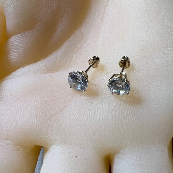 14K Screw Stud Earrings